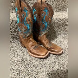 Circle G Brown and Blue Embroidered Cowboy Boots